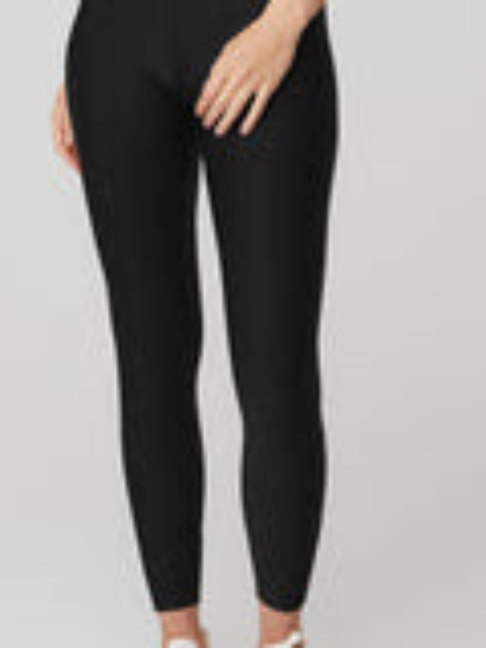 ALO Y- Black 7/8 High-Waist Airlift Legging - Size M